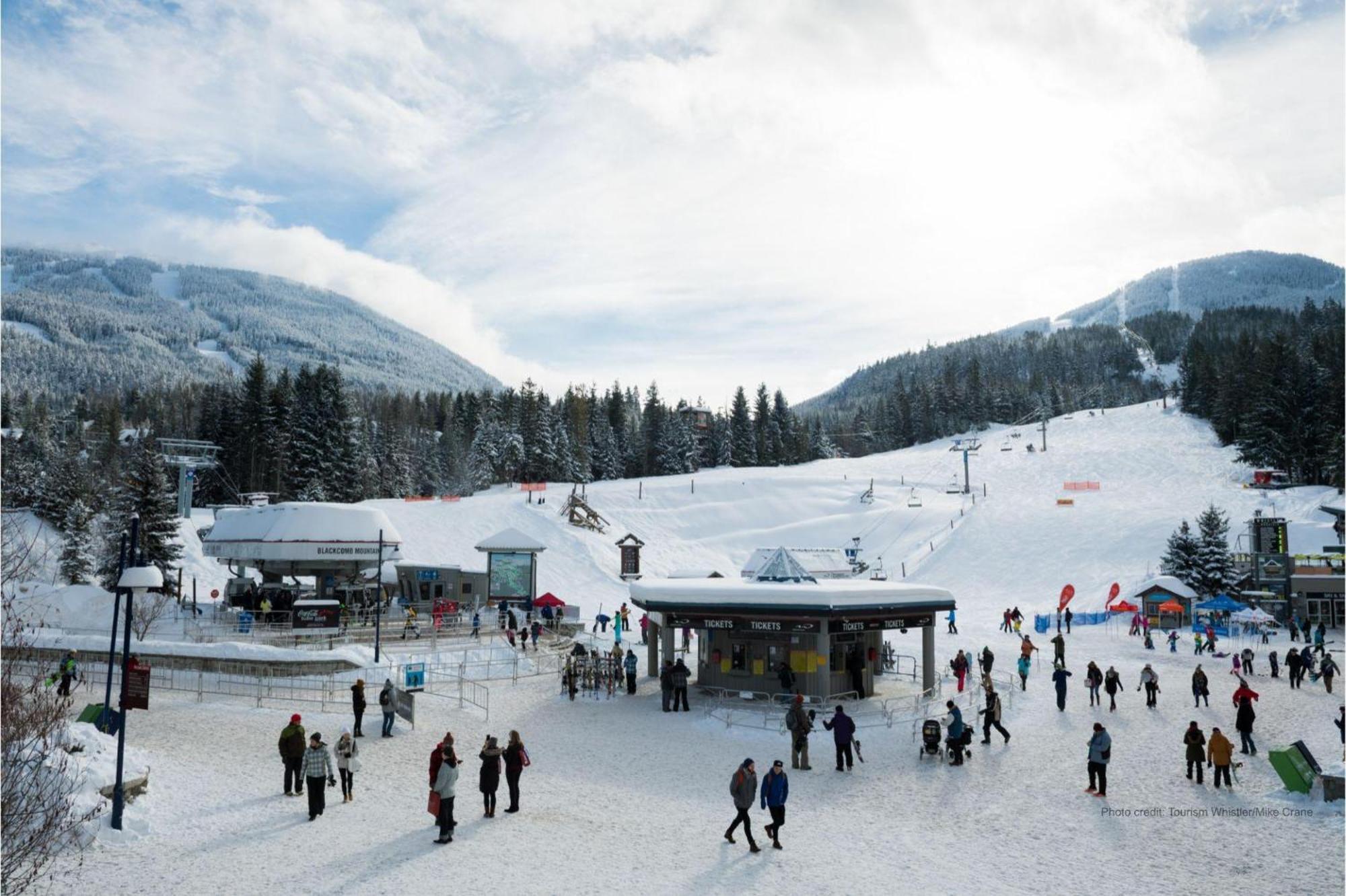 Alpine Greens 8 | Bright Townhome Near Blackcomb, Walk Or Shuttle To Skiing, Secure Parking Whistler Exterior foto